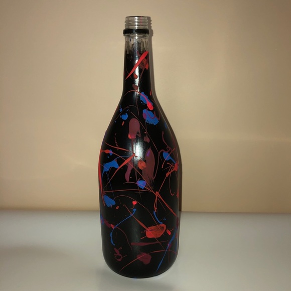 Purple Pink Black Splatter Paint Wine Bottle - Picture 1 of 5
